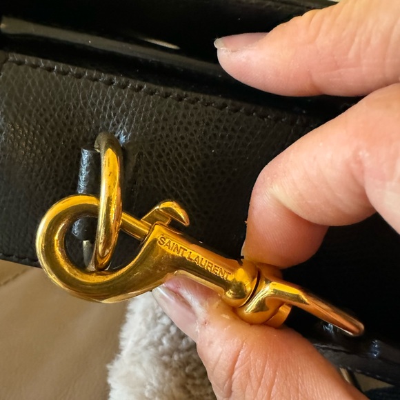 SOLD Saint Laurent -Université Bag - hard to find model! - Picture 10 of 10